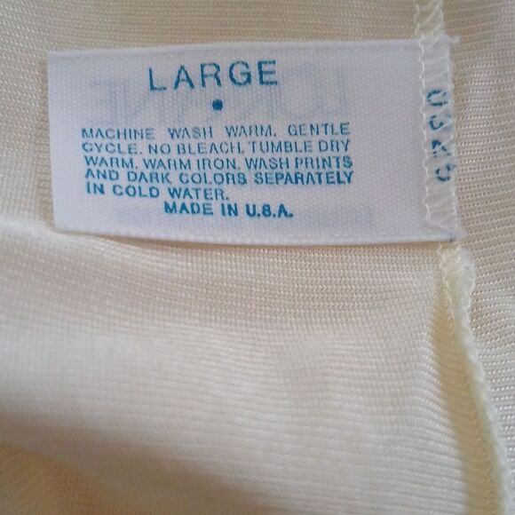 Vintage Lorraine short sleeve yellow nightgown with lace accent Sz L - Picture 6 of 7